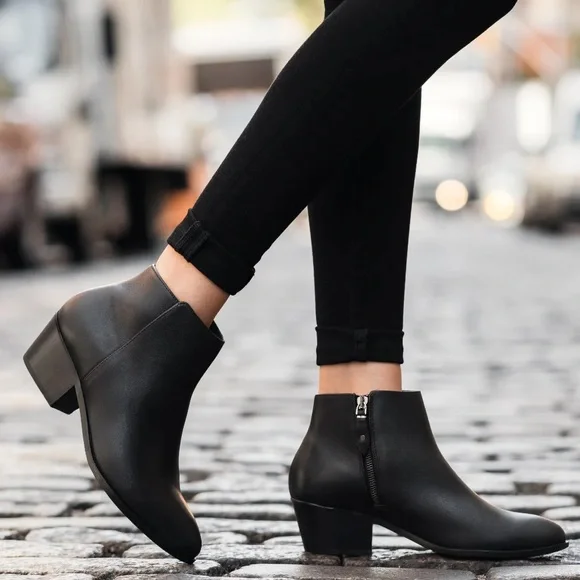 Thursday Boots Bootie Boots Coda Black Gold